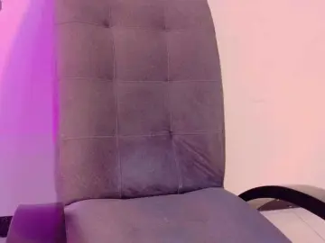 LailaaMiller  live sex cam