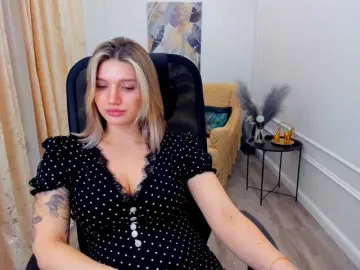 SelenaMoonlight  live sex cam