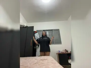 SidneyRoux  live sex cam