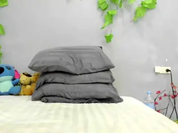 Jennyloveley  live sex cam
