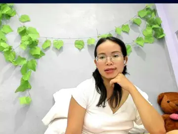 Jennyloveley  live sex cam