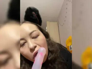 -tiny-nika-  live sex cam