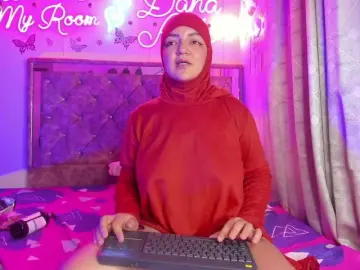 Dana-Alabi  live sex cam