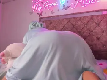 Dana-Alabi  live sex cam