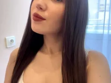 KathrinBredy  live sex cam