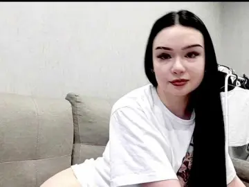 MiaAsterr  live sex cam