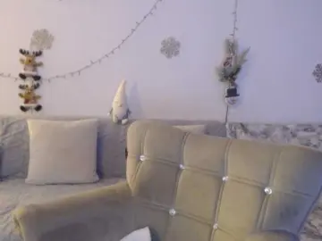 GoodSnowQueen  live sex cam
