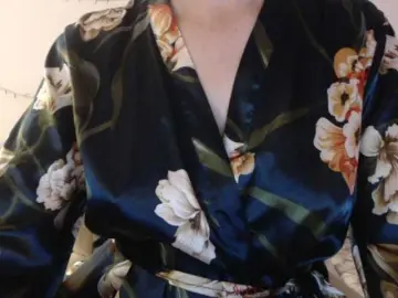 GoodSnowQueen  live sex cam