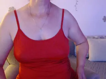 GoodSnowQueen  live sex cam