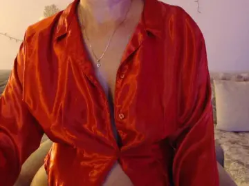 GoodSnowQueen  live sex cam
