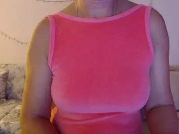 GoodSnowQueen  live sex cam