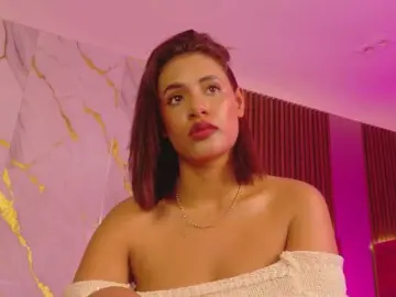 DollyBrowncc  live sex cam