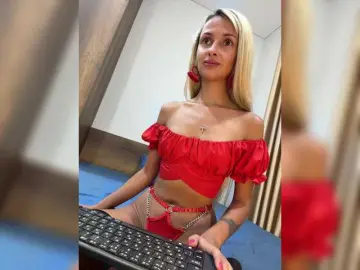 KiraWhite  live sex cam