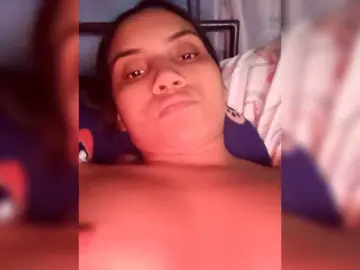 Lauraflorass  live sex cam