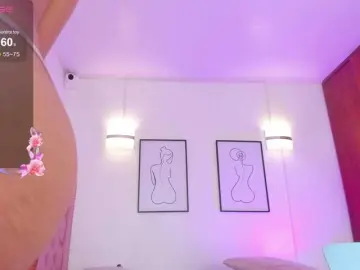 QueenLatina  live sex cam