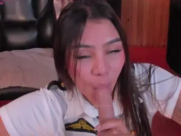 AllyJensen  live sex cam