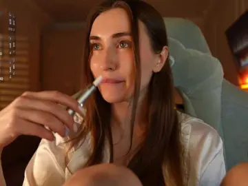 Coconutkitty  live sex cam