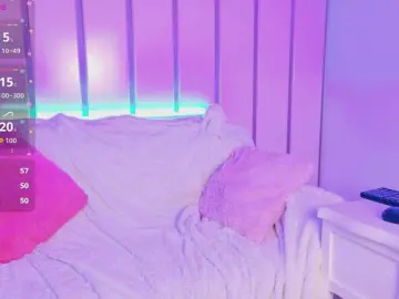 EllieNeptune  live sex cam