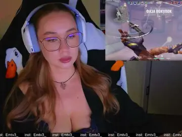 Emili1-  live sex cam