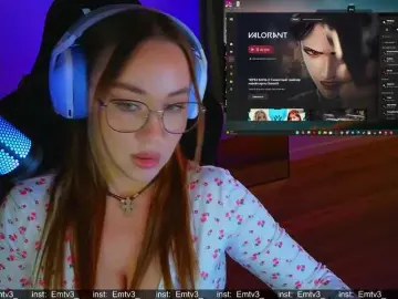 Emili1-  live sex cam