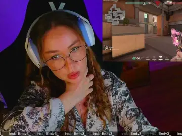 Emili1-  live sex cam