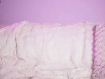 GiaInked  live sex cam