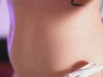 GiaInked  live sex cam