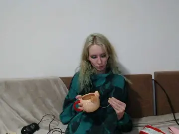 Little-Mare  live sex cam