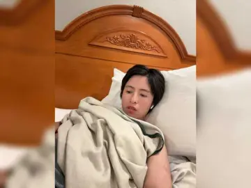 MeanChick  live sex cam