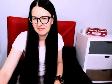 NadiaAmore  live sex cam