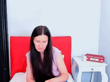 NadiaAmore  live sex cam