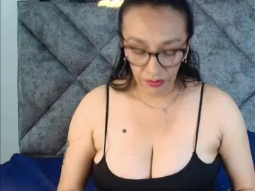ShanteyLaurent  live sex cam