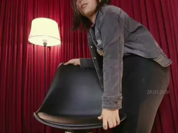 Sharlotte-1  live sex cam