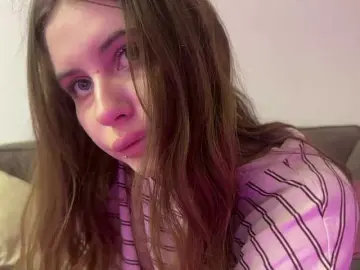 Kissnotilt  live sex cam