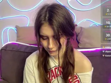 Kissnotilt  live sex cam