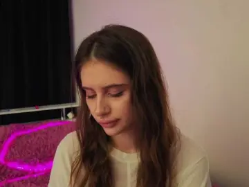 Kissnotilt  live sex cam