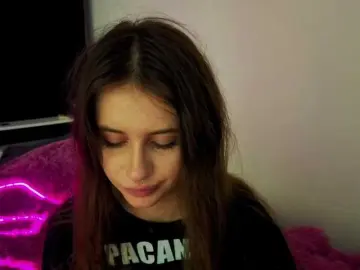Kissnotilt  live sex cam