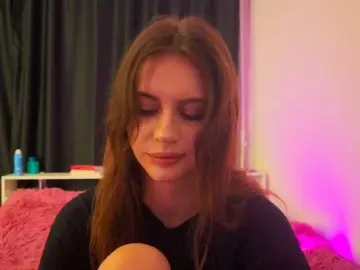 Kissnotilt  live sex cam