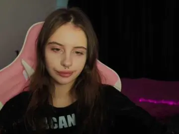 Kissnotilt  live sex cam