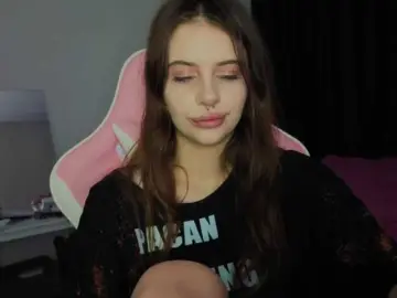 Kissnotilt  live sex cam
