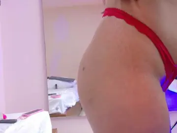 Abigail-Rousse  live sex cam