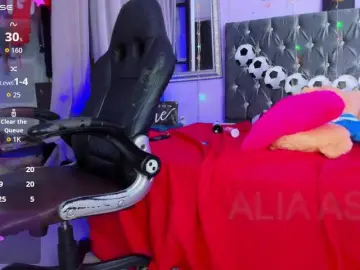 FalakYasin  live sex cam