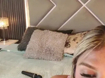 MiaKelsey  live sex cam