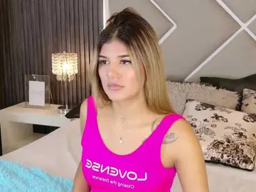 MiaKelsey  live sex cam