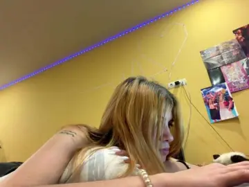 PorscheMazeratti  live sex cam