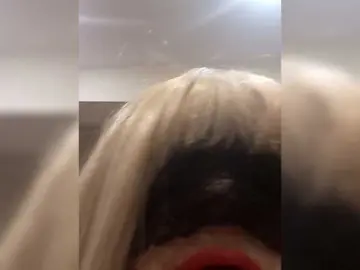 Tatap  live sex cam