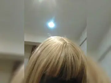 Tatap  live sex cam