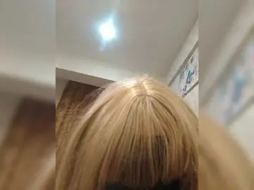 Tatap  live sex cam