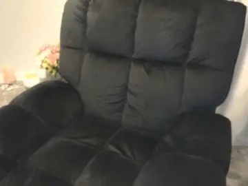 Maggiemilff68  live sex cam