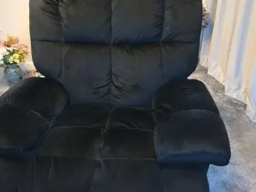 Maggiemilff68  live sex cam